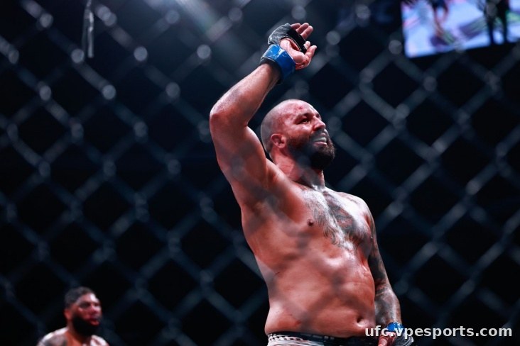 Josh Hokit UFC