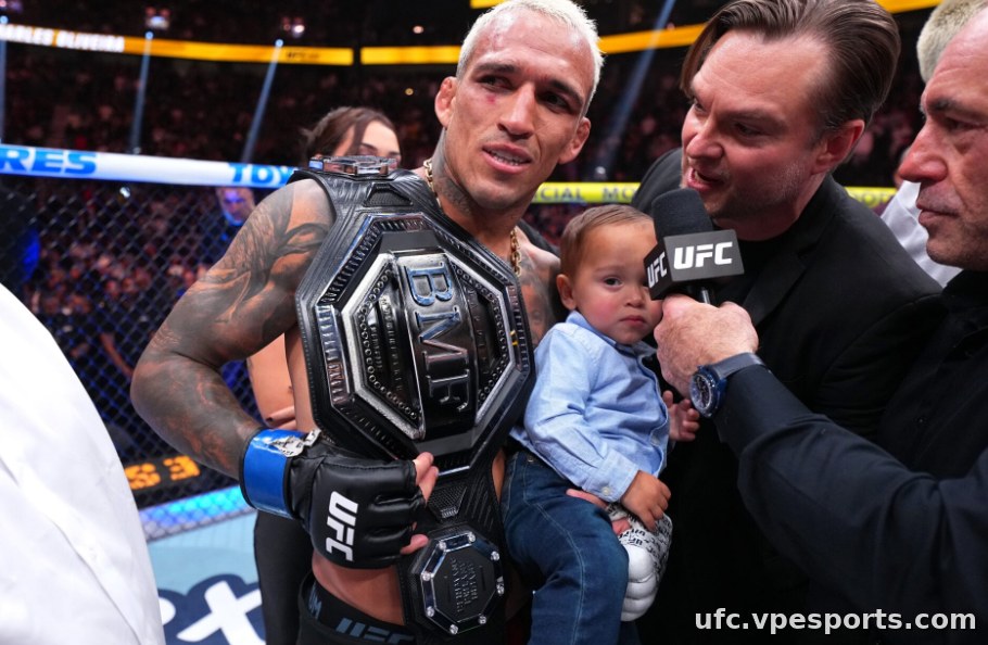 Charles Oliveira