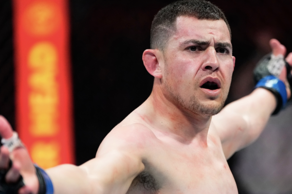 Stiv Qarsiya UFC Freedom 250 Ağ Evdə Dieqo Lopeslə qarşılaşdı