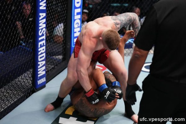 Iwo Baraniewski zastaví Junior Tafa na UFC Vegas 118