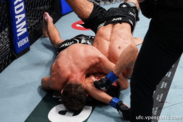 Bryce Mitchell porazil Santiaga Lunu na UFC Vegas 118