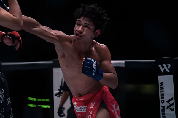 UFC 329-এ ইথিন ইউইং-এর পরিবর্তে জন গারজা অংশ নিচ্ছেন।