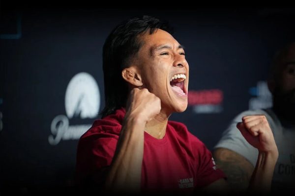 بلال حسن برای اولین بار در UFC شانگهای آماده شد