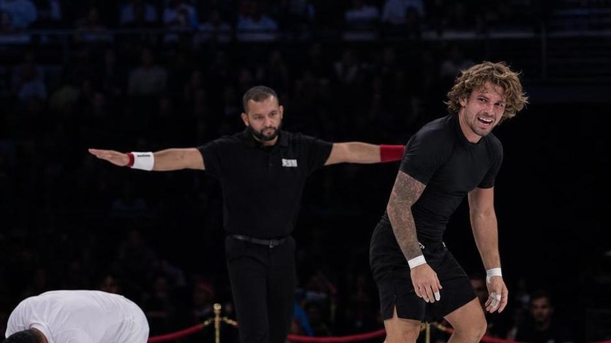 Brendan Allen — Brendan Allen Defends ACBJJ Belt
