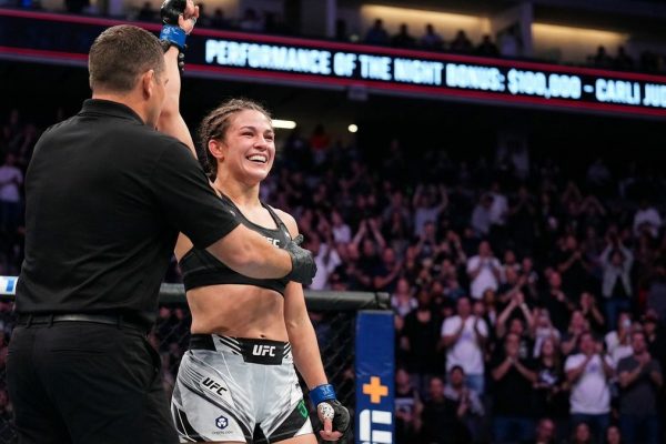 كارلي جوديس - كارلي جوديس تفوز بمكافأة UFC ساكرامنتو