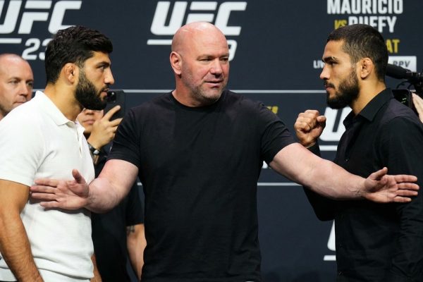 دانا وايت يفصل بين مواجهات UFC 331