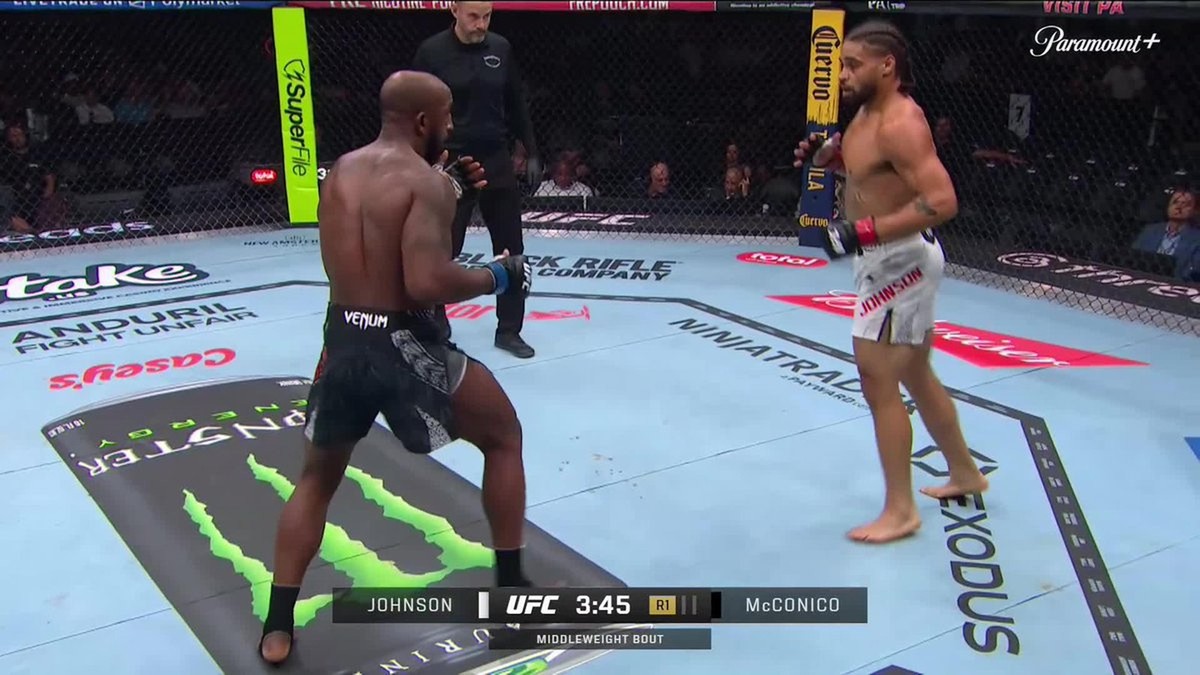 Donte Johnson — Donte Johnson zastavil McConica na UFC 330