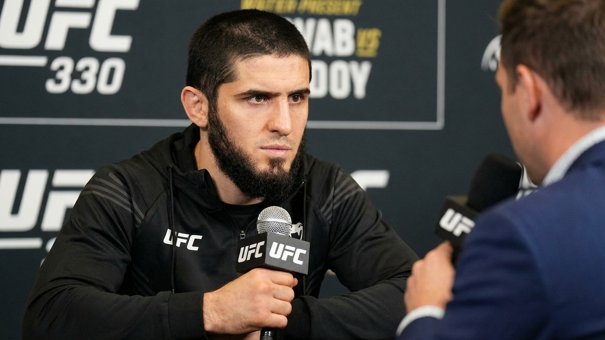 Islam Makhachev – Islam Makhachev kedvence az UFC 330-on