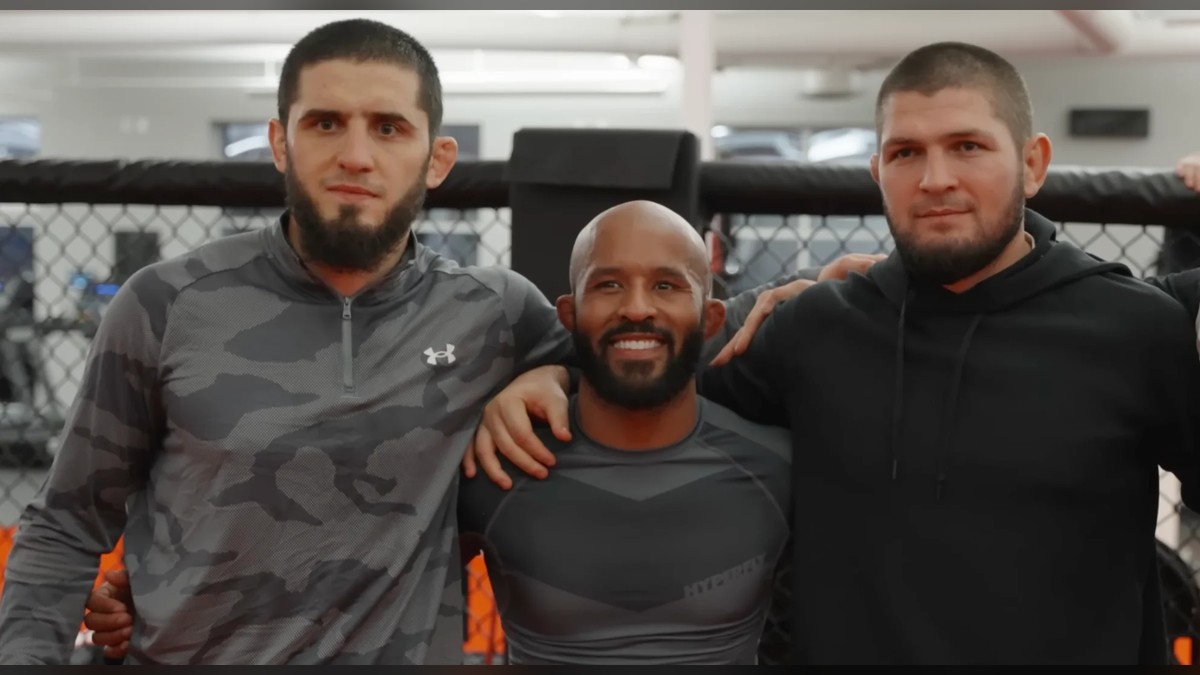 Islam Makhachev - Islam Makhachev reagerer på Johnson Pay