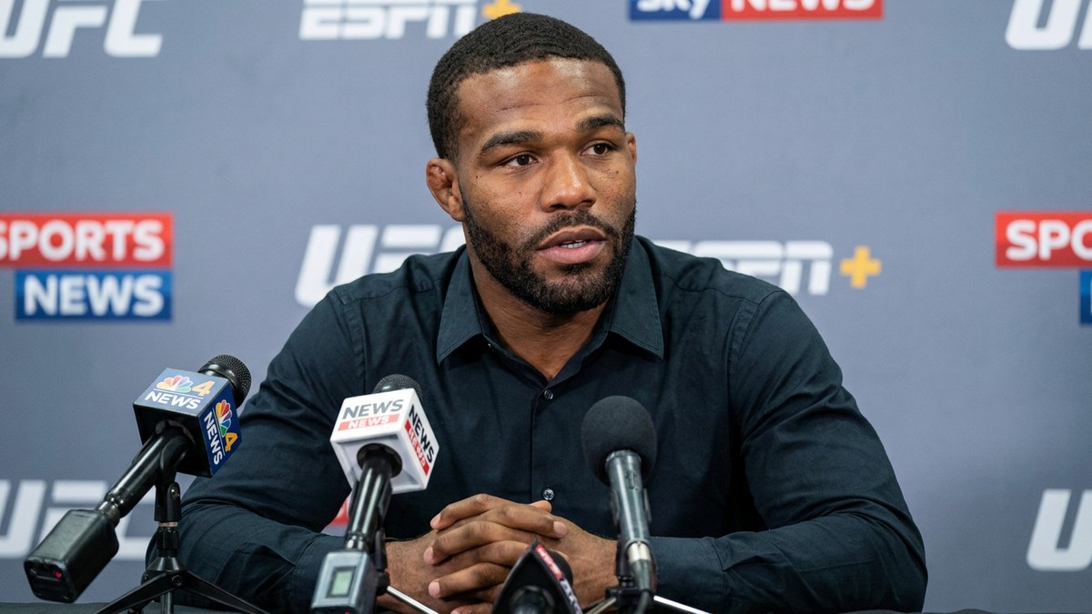 Jordan Burroughs – Jordan Burroughs forklarer MMA-avgjørelsen