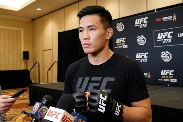 لورانس لوي - لورانس لوي يبدأ فصله في بطولة UFC