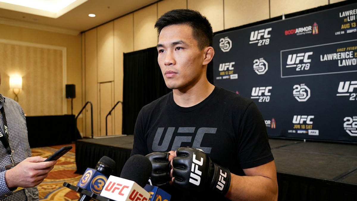Lawrence Lui — Lawrence Lui își deschide filiala UFC