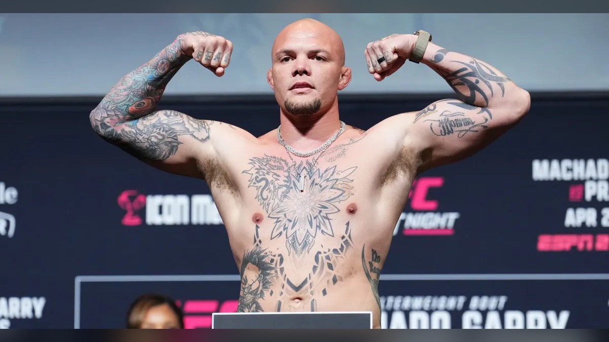 Anthony Smith
