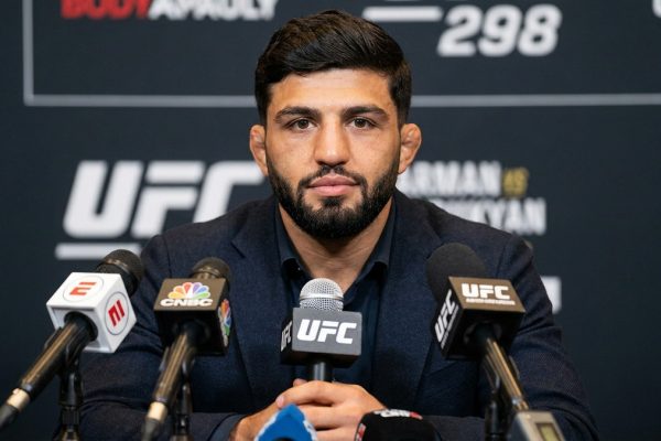 Arman Tsarukyan Opens as -450 Favorite