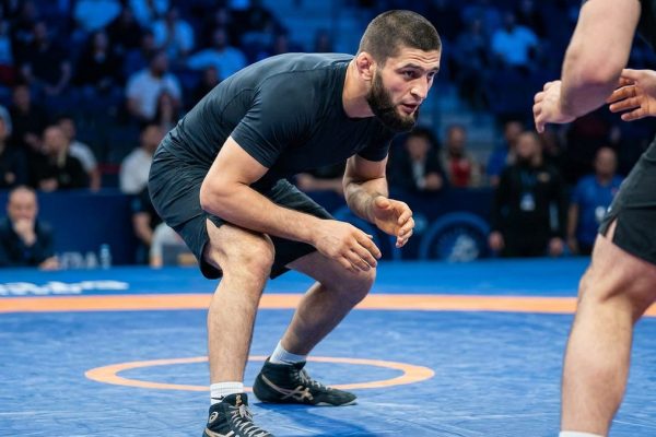 Khamzat Chimaev Faces Lawler at RAF 14