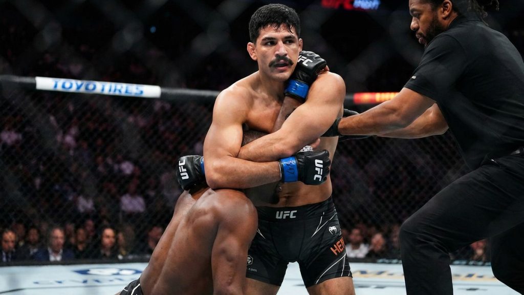 Luis Hernandez Wins UFC Debut by Guillotine