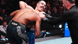 Luis Hernandez — Luis Hernandez Wins UFC Debut in 50 Seconds