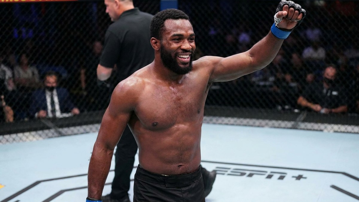 Quentin Pasley — Quentin Pasley Earns UFC Contract