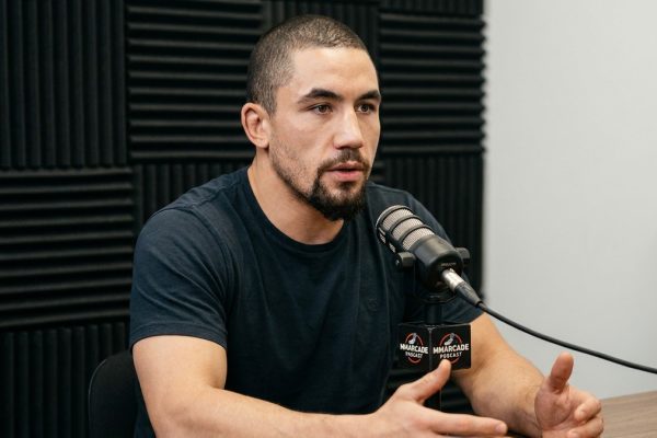 Usman e Song si scontrano dopo il KO a Shanghai