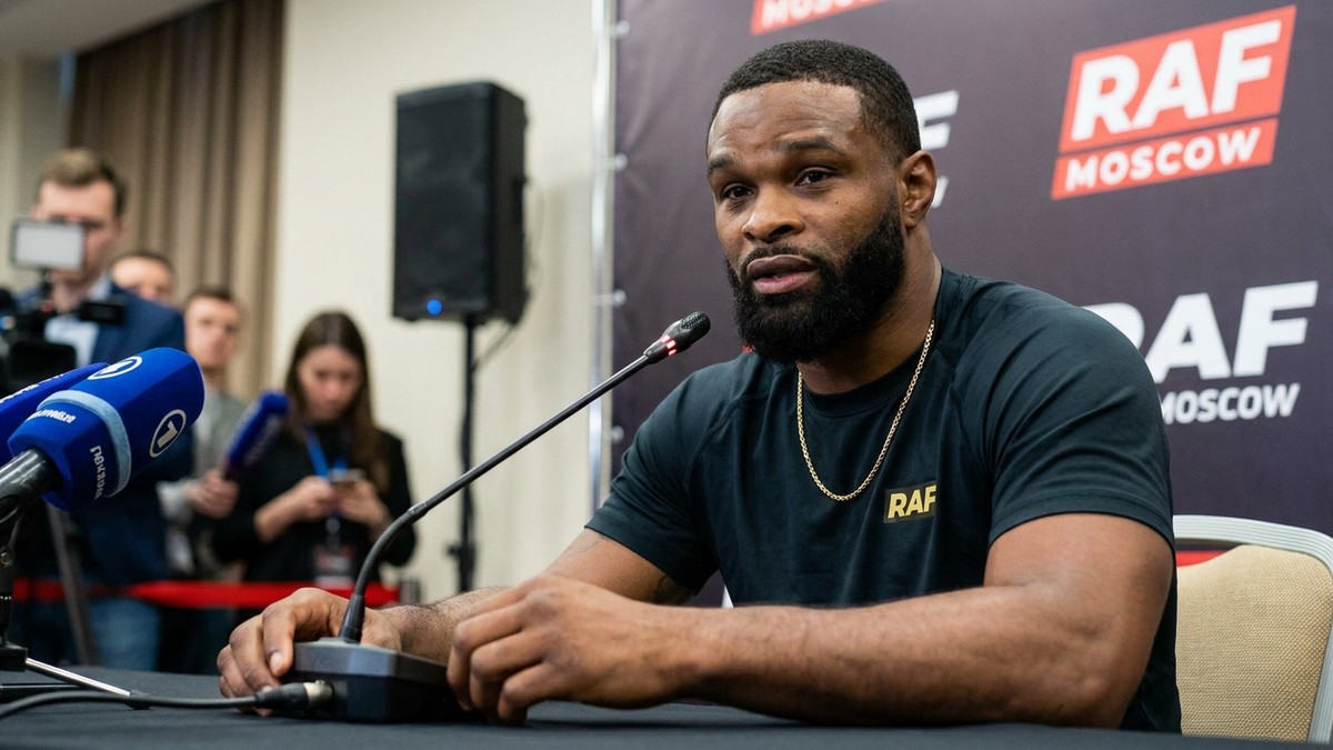Tyron Woodley — Tyron Woodley refuse le match de la RAF à Covington
