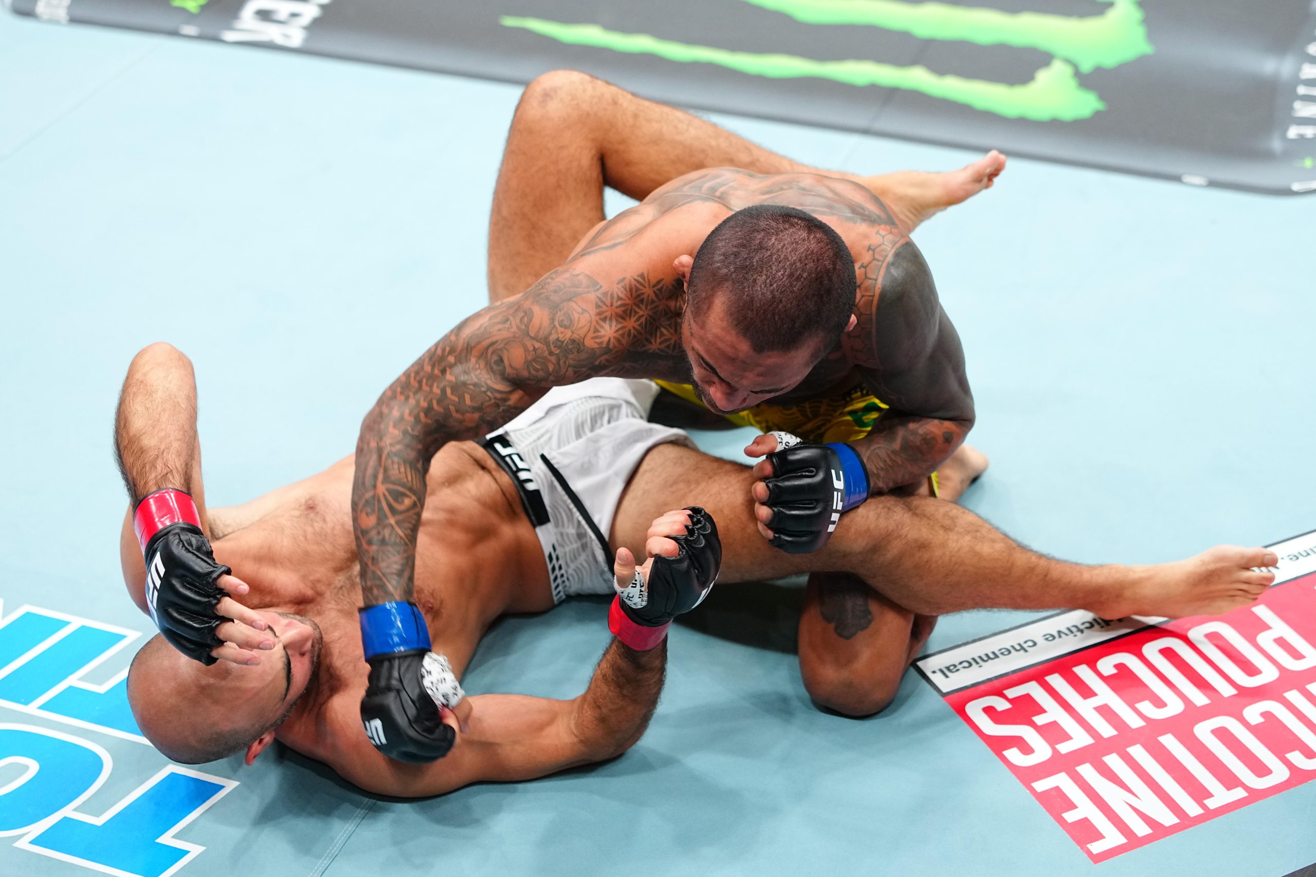 Joanderson Brito attacks Giga Chikadze from top position at UFC 331
