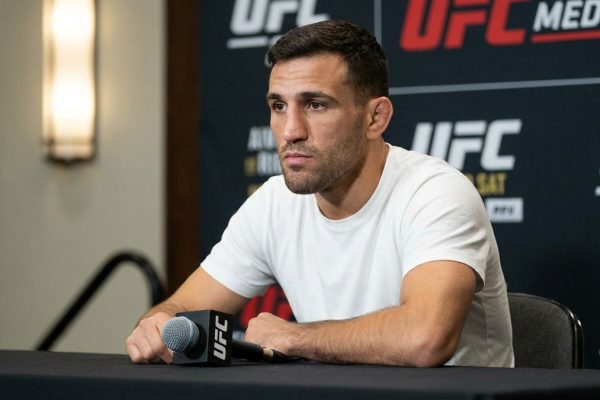 Esteban Ribovics — Esteban Ribovics Accepts Green Fight