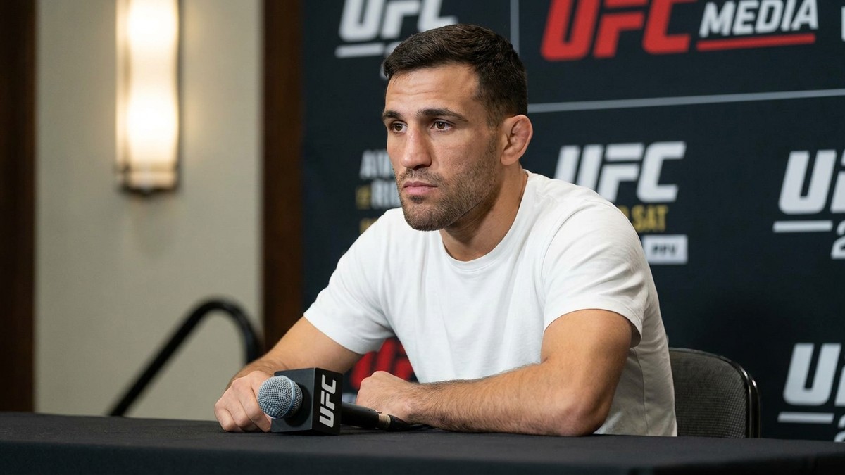 Esteban Ribovics — Esteban Ribovics Accepts Green Fight