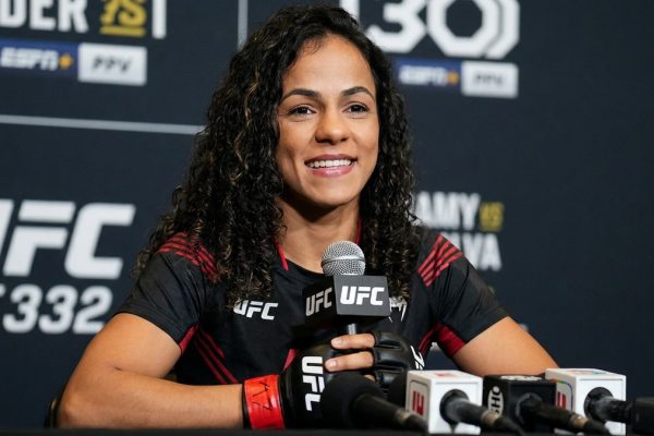 Natalia Silva — Natalia Silva Leads UFC 332 Title Fight